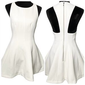 KEEPSAKE The label white fit and flare mini skaters dress open back size small